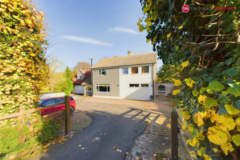 4 bedroom detached house for sale, Colne Road, Huntingdon PE28