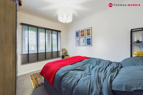 109 Andrew Road, Eynesbury, St Neots, PE19 2PP