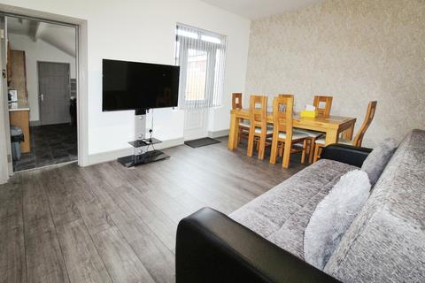 3 bedroom end of terrace house for sale, Blakeland Street, West Midlands B9