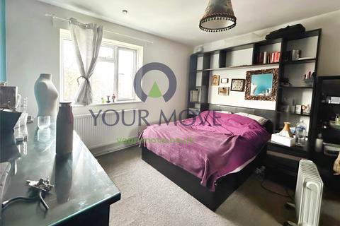 2 bedroom flat for sale, Invicta Road, London SE3