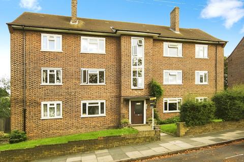 2 bedroom flat for sale, Invicta Road, London SE3