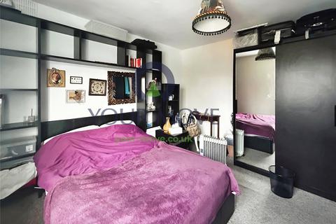 32 Invicta Road, London, SE3 7HF