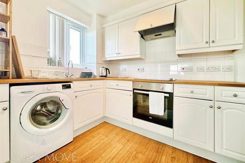 1 bedroom flat for sale, Dunlop Close, Kent DA1