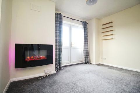 2 bedroom flat to rent, Compass Point, Hampshire PO16