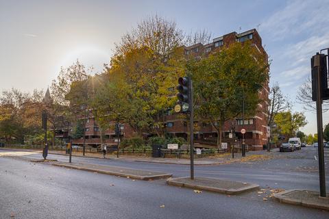 2 bedroom apartment to rent, Vauxhall Bridge Road, Pimlico, SW1V