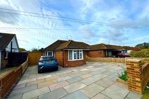 2 bedroom bungalow to rent, Fairfield Road, Broadstairs