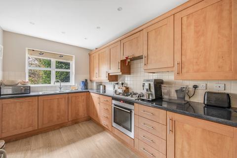 19 Ingles Drive, Worcester, WR2 5HR