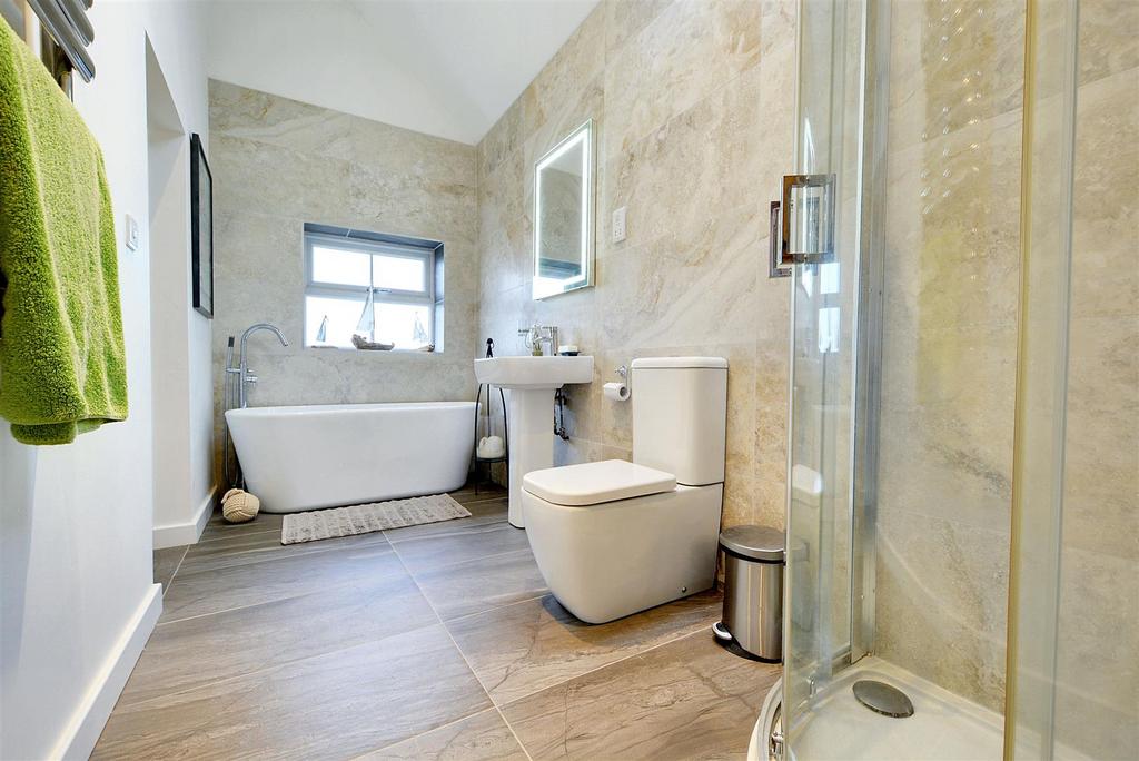 Jack &amp; JILL EN-SUITE