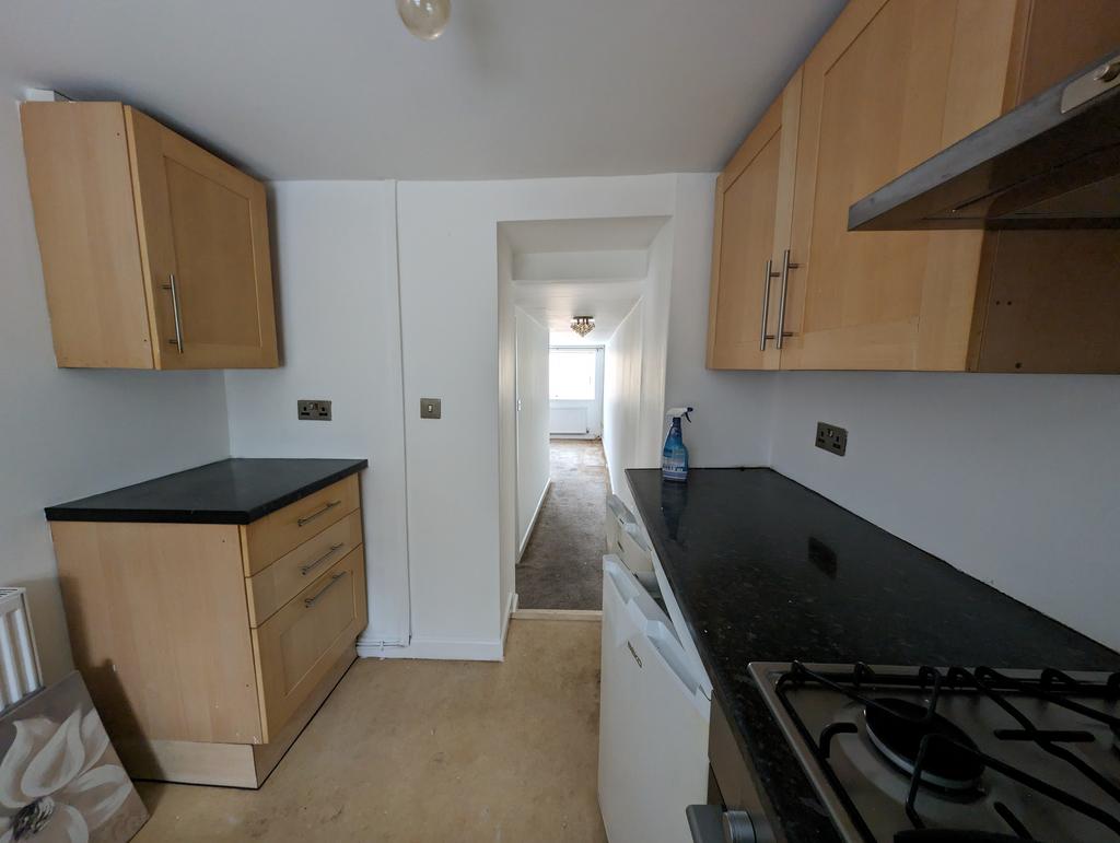 F - Kitchen 5