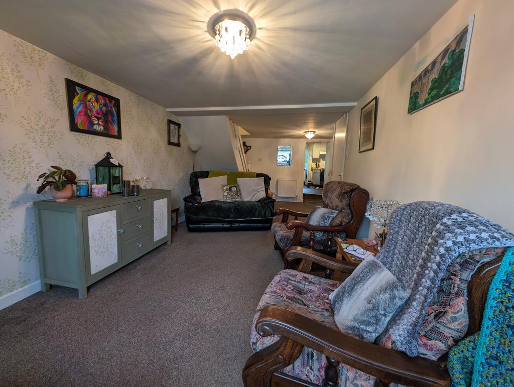 M - Living room 3