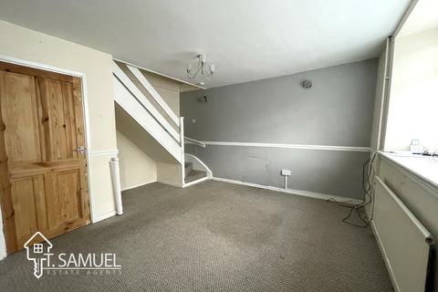 undefined, Phillip Street, Caegarw