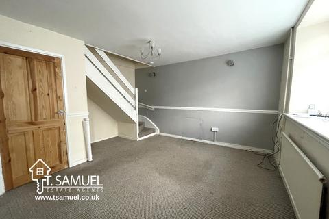 undefined, Phillip Street, Caegarw