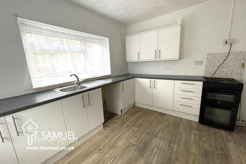 undefined, Phillip Street, Caegarw