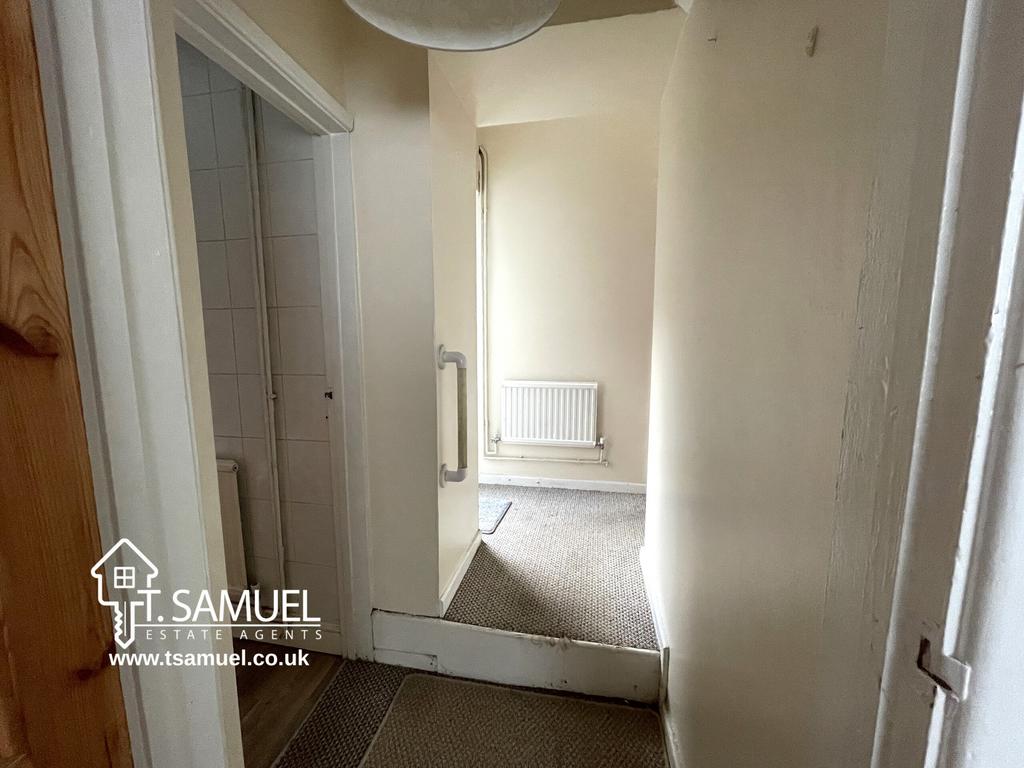 Inner hallway.JPG