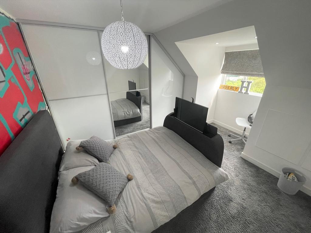 Bedroom 3 c