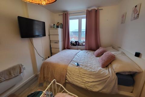 2 bedroom flat to rent, Dunstable LU5