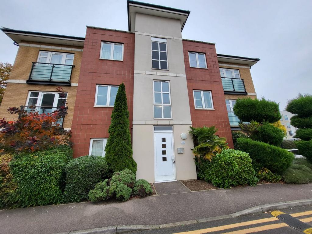 Modern 2 bedroom Apartment for rent in The Parkla