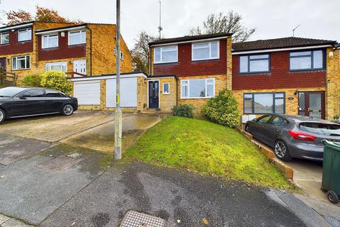 3 bedroom semi-detached house for sale, Arundel Road, High Wycombe