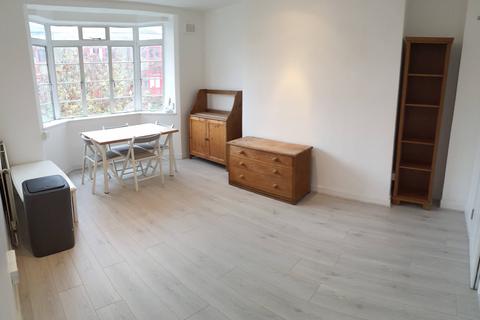 3 bedroom flat to rent, Fanshaw Street, London N1