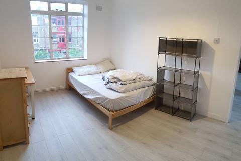 3 bedroom flat to rent, Fanshaw Street, London N1