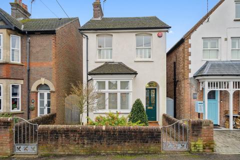 3 bedroom detached house for sale, Beaconsfield Road, Tring