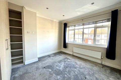 13 Beechcroft Road, Chessington, KT9 1RL