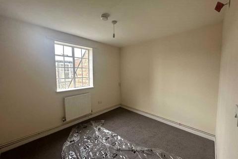 2 bedroom flat to rent, King Street, Norfolk NR30