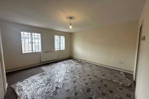 2 bedroom flat to rent, King Street, Norfolk NR30