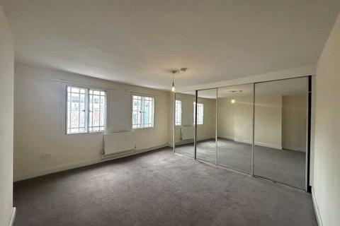 2 bedroom flat to rent, King Street, Norfolk NR30