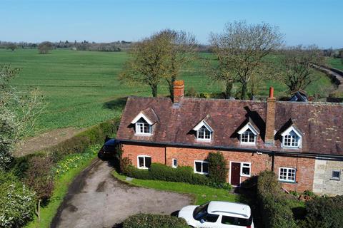 3 bedroom cottage for sale, Two Mile Lane, Highnam GL2