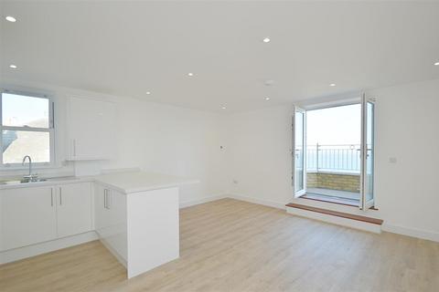 2 bedroom apartment for sale, FANTASTIC SEA VIEWS * VENTNOR