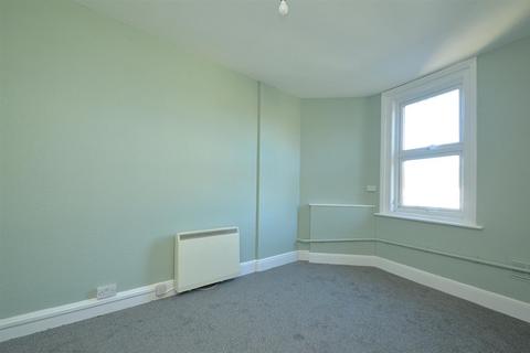 1 bedroom flat for sale, NEWLY RENOVATED * SHANKLIN