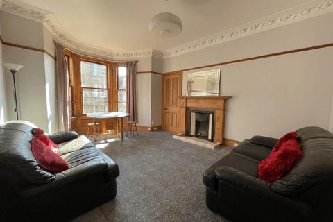 2 bedroom house to rent, Bellefield Avenue, Dundee,