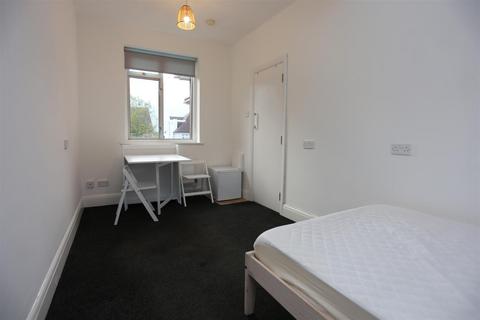 Studio to rent, Dyke Road Brighton East Sussex