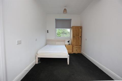 Studio to rent, Dyke Road Brighton East Sussex