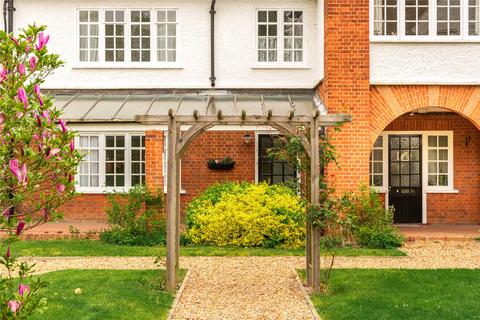 2 bedroom terraced house for sale, Sollershott Hall, Sollershott East, Letchworth Garden City, Hertfordshire, SG6