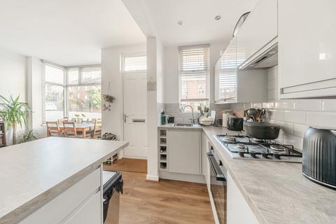 53 Argie Road, Leeds, LS4 2RD