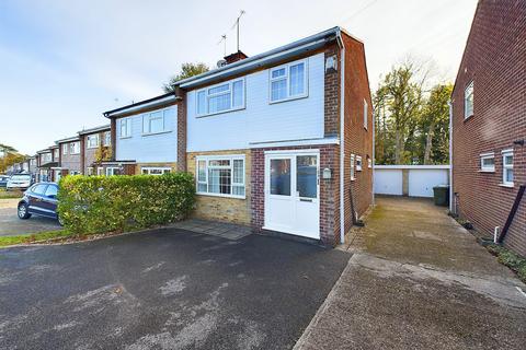 3 bedroom semi-detached house for sale, Cedar Avenue, Hazlemere