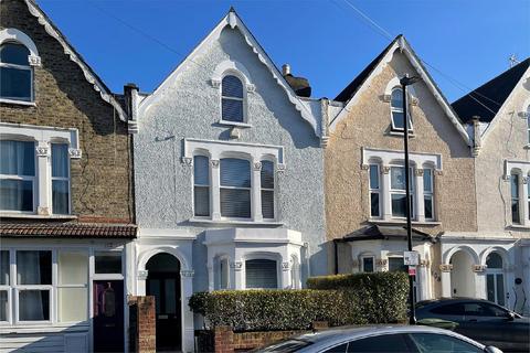 4 bedroom terraced house for sale, Whittington Road, Bowes Park