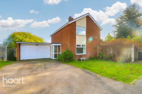 4 bedroom detached house for sale, St Peters Close, IPSWICH