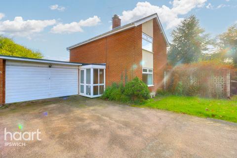 4 bedroom detached house for sale, St Peters Close, IPSWICH