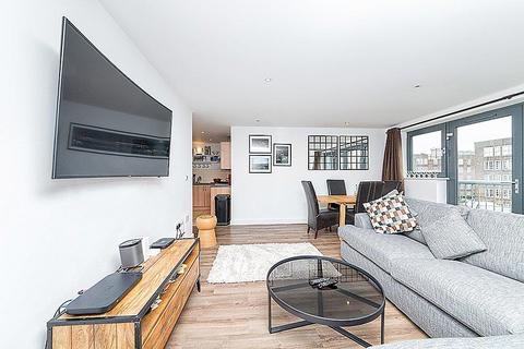 2 bedroom apartment to rent, Wood Wharf Apartments, Greenwich, SE10