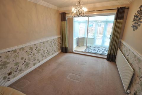 2 bedroom semi-detached house for sale, Eastgate, Moorends, Doncaster