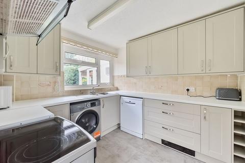 3 bedroom detached house for sale, Walnut Close, Epsom KT18