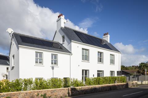 4 bedroom semi-detached house for sale, La Rue Du Presbytere, St. Clement, Jersey