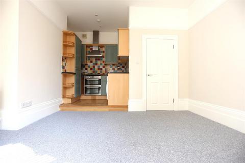 1 bedroom flat to rent, Seafield Road, Hove