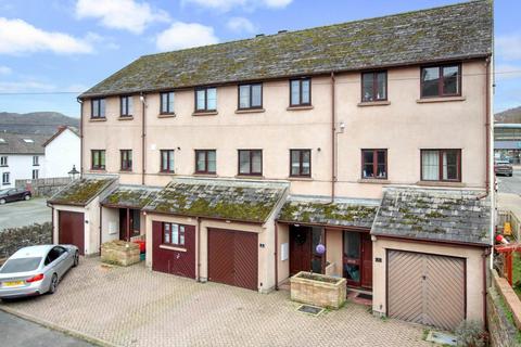 3 bedroom townhouse for sale, Brecon Road, Builth Wells, LD2