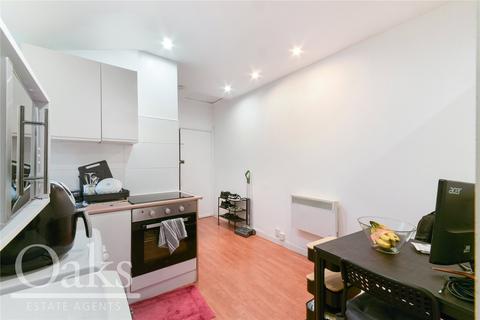 Studio to rent, Colmer Road, Streatham