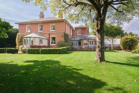 5 bedroom detached house for sale, Church Road, Upavon