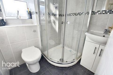53 Lorimer Close, Luton, LU2 7RL